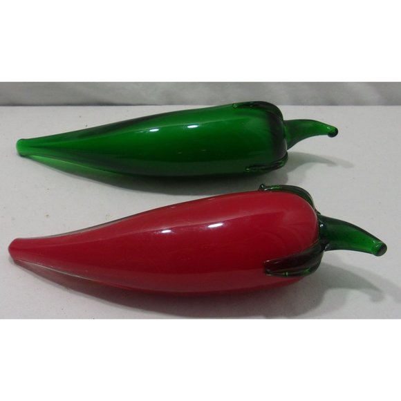 Lot of 2 Murano Style Encased Art Glass Chili Peppers Red/Green 7 1/4" & 7 3/4" - Picture 3 of 10